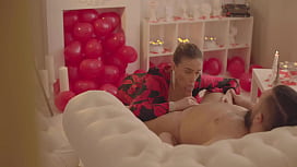 Romantische Blowjob und Tittenjob