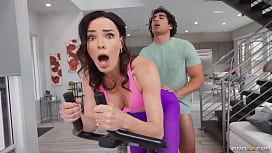 Hot GF and Fit MILF Dana DeArmond Fucked Hard in a Threesome