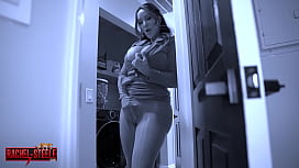 Schrittmutter & Stieftochter verführen kolumbianische Austauschschülerin