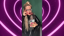 Eyeliner Perfection: Cum...