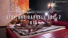 BTS Big Tits MILF Julia ...