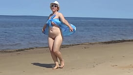 White Bikini Whore Gets Her Ass Naked and Seduces You