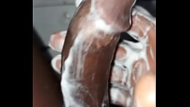 Lagos Sugar Momma's Juicy Pussy Gets Wet & Wild - A Solo Pleasure Session