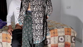 Indianischer Lehrer aus Budapest verführt von einem großen Schwanz Schüler