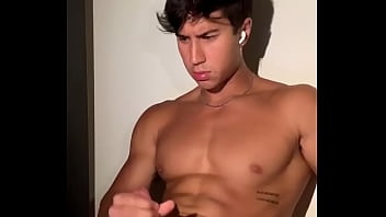 Handsome guy wank and cum