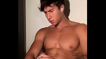 Handsome guy wank and cum
