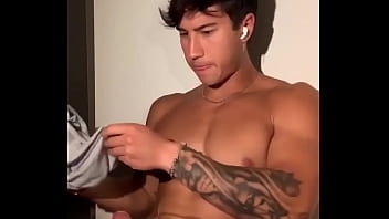 Handsome guy wank and cum