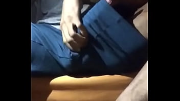 Três pernas na punheta