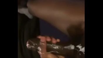 Negro pauzudo gozando muito!