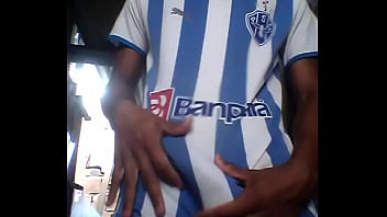 Mulekinho mostrando a jeba