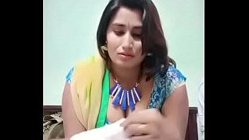 Video Swathi naidu sexy in saree and showing boobs part-2