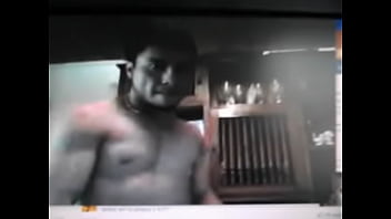 sebastian un chileno pajeandose