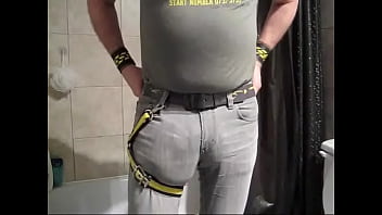 over piss condom in grey 511 and green army t's 2016