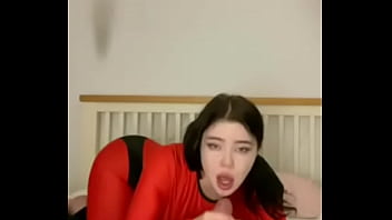 Violeta Parr es follada...