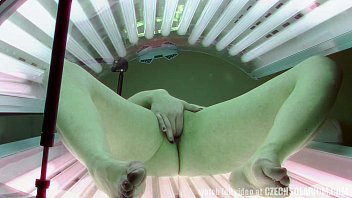 czechsolarium, hiddencam, public, amateur