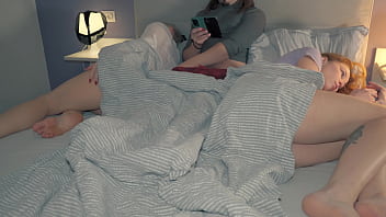 Sharing bed with StepMom and StepSis - Fucked step sister after she got horny watching step mom suck on it  