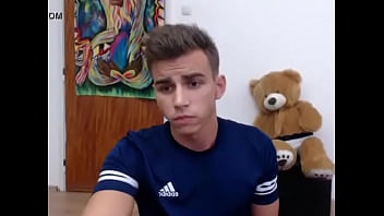 Gay Masturbándose n°5 - Hombre Joven