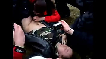 Классный секс школьников порно подростки трахает малолетку порвал целку девочку [360p] ▶