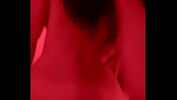 Me Mueve El Culo Bien Rico Mientras Le Pego Duro...