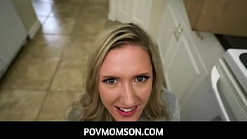 Stepmom&#039_s More Than Happy To Accomodate Me Inside Her