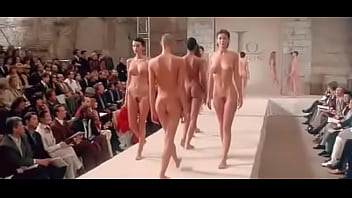 naked runway - XVIDEOS.COM