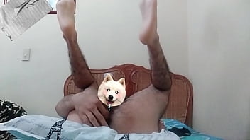 Ano Velludo Y Lindos Pies...