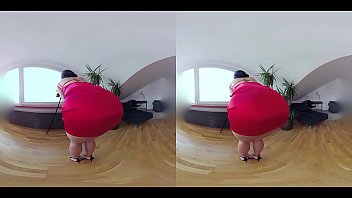 チェコVR345-タイトな赤いドレスに乗ってコックのホット痴女