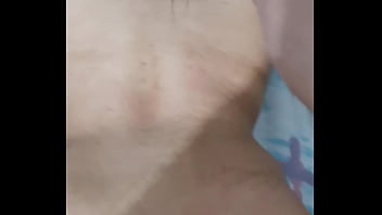 Novinho arregaçou bucetinha da casada