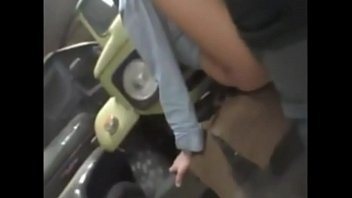 Je la baise sur lieu de travail...