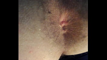 Mostrando Meu Cuzinho Guloso...