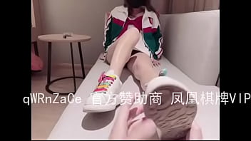 尾随强奸高中学生妹 2025 | XXXXVideo