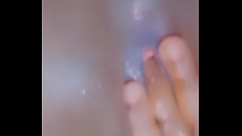 Who wanna fuck this pussy?