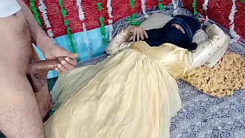 yellow dressed desi bride pussy fucking hardsex...