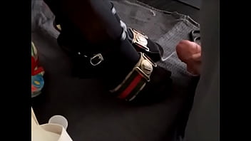 Blasting On Toes And Mules...