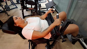 Academia da Putaria: Suada, Tesuda e Gozando Gostoso