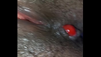 Mamie Se Frotte La Chatte