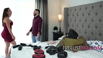 Stief-Bruder Benutzt Stief-Mama Und Stief-Schwester Hemmungslos In Den Sommerferien