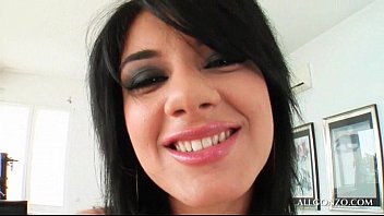 Excited brunette pleasuring her both fuck holes on cam