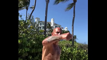 THE FIT PORNSTAR MAXXX LOADZ SHADOW BOXING AT THE BEACH