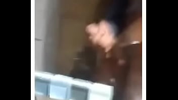 Joven hetero engañado