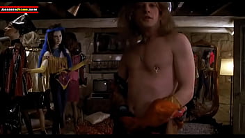 Novinha linda transando melhor amiga setneconisodoicneliso...