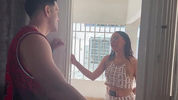 MY SEXY NEIGHBOR LOSES HER HOUSE KEYS AND ASKS ME TO LET HER REST IN MY HOUSE WHILE SOMEONE COMES, I OPEN THE DOOR FOR HER AND I FUCK HER HARD - HOMEMADE PORN