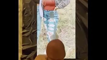 Große Titten, Junges Mädchen, Sperma-Tribut