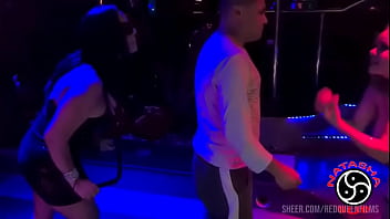 PUTARIA EM MENAGE COM NEGAO BBC DOTADO