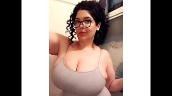 Cindy Bells Est De Retour Plus Grand Que Jamais !!!