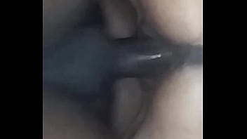 Sahne-Prall: Nias Arsch voll!