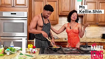 IM MORE THAN JUST A PORN STAR FEEDING AND FUCKING MS KELLIE SHIN