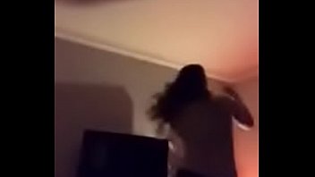 periscope girls kissing 10  