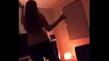 periscope girls kissing 10  