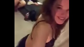 periscope girls kissing 10  